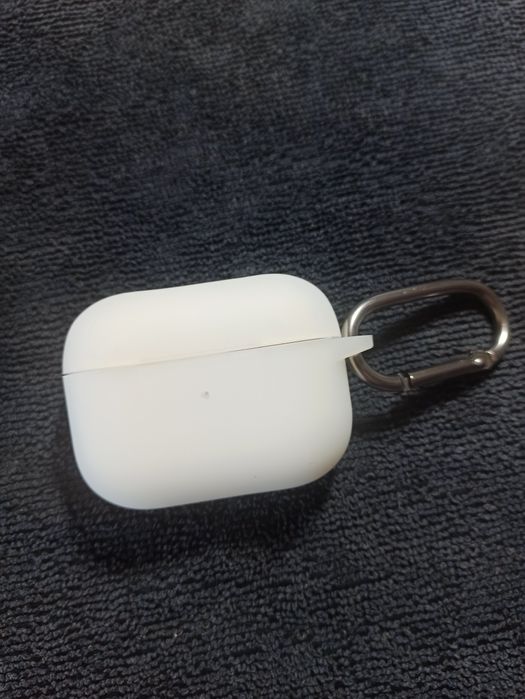 Оригинальный кейс Airpods pro 2