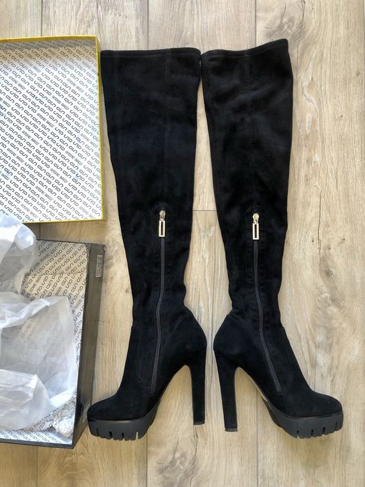 Замшеві ботфорти на підборах Antonio Biaggi