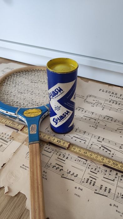 Squash - Lata de bolas Antiga