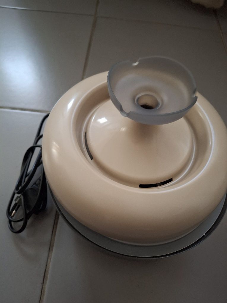 FONTE DE ÁGUA para gatos nova