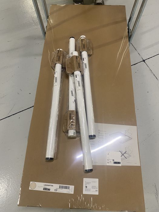 Secretaria IKEA - Tampo e Pés