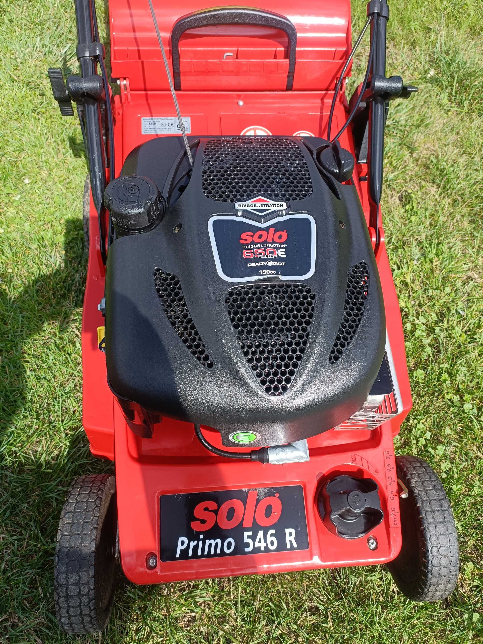 Sprzedam kosiarkę spalinową solo