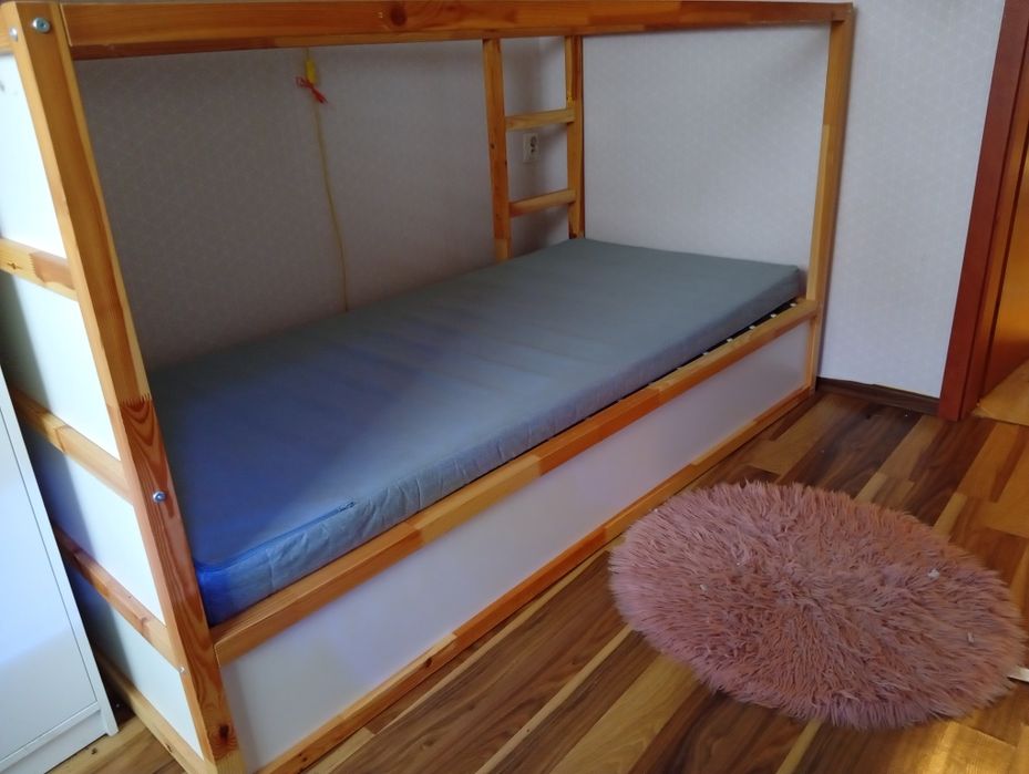 Łóżko  dwustronne Ikea kura