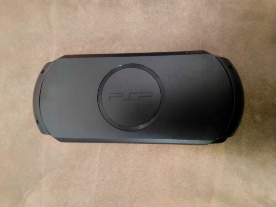 PSP E1000 Street чудовий стан • Оригінальна зарядка + MicroSD адаптер