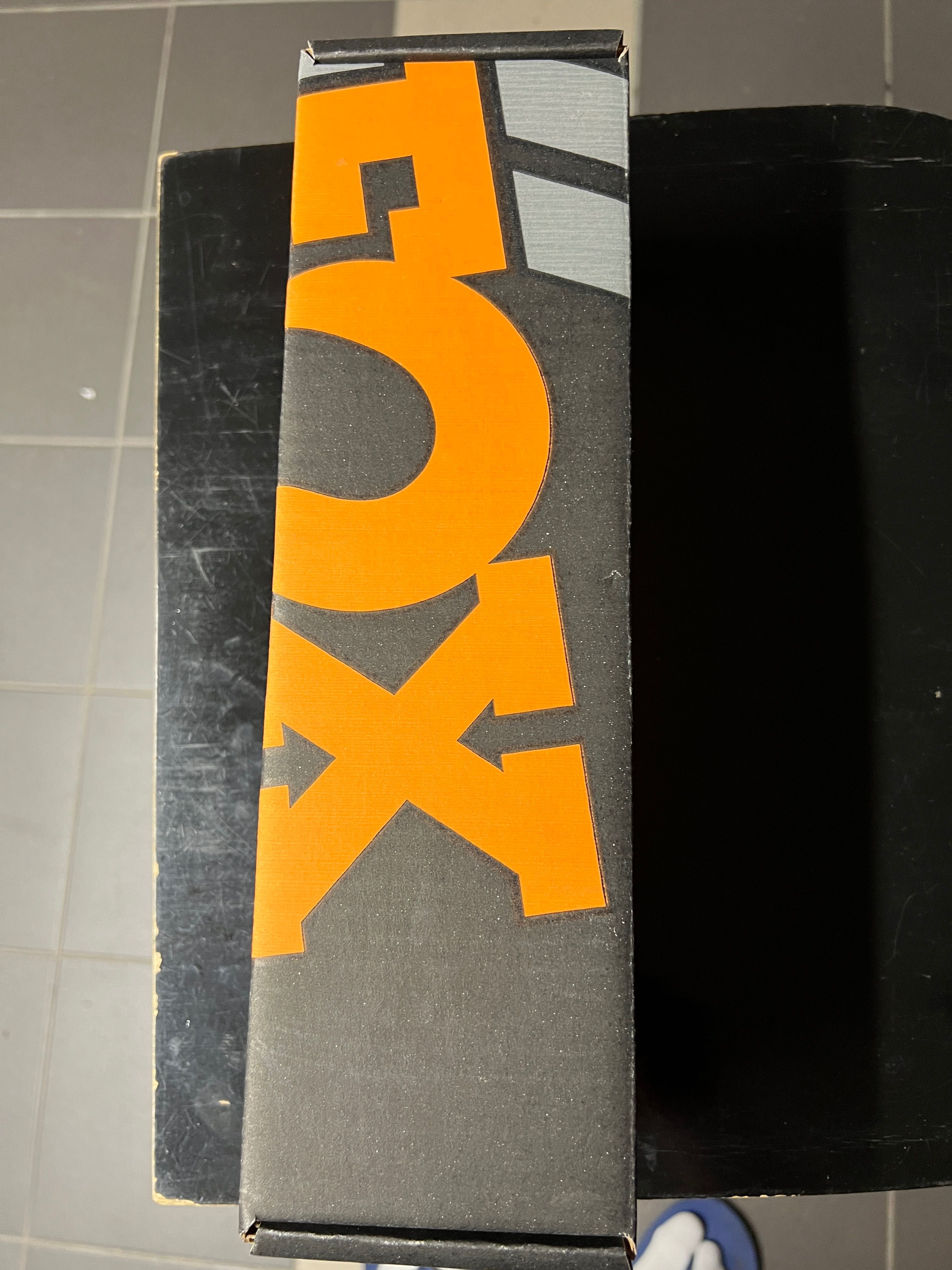 Tylny amortyzator FOX FLOAT X F-S,K 210x55 2023r. 979.01.047