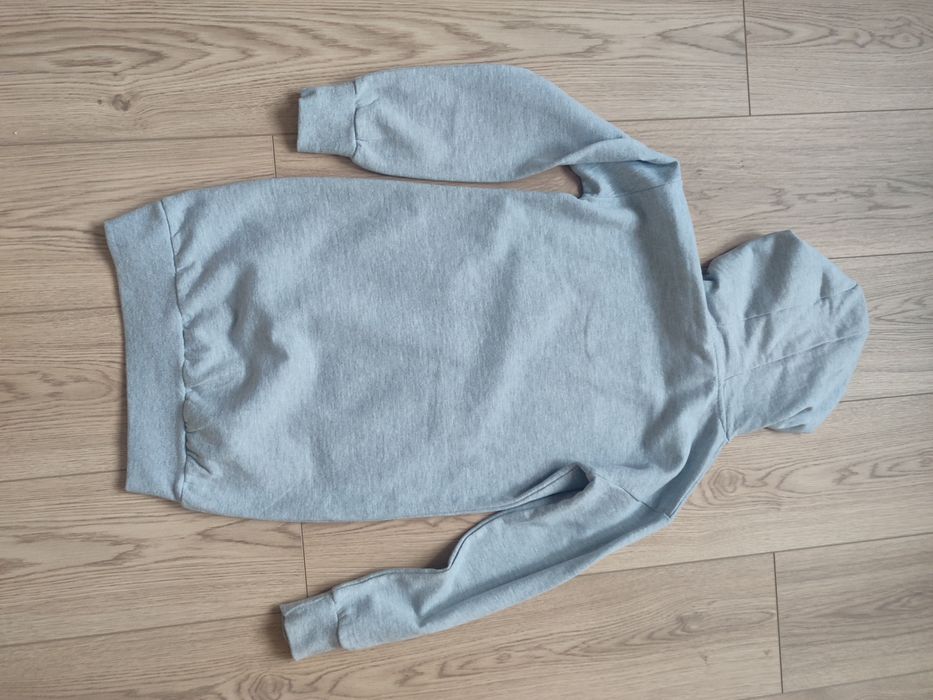 Nowa szara sukienka dresowa 146/152