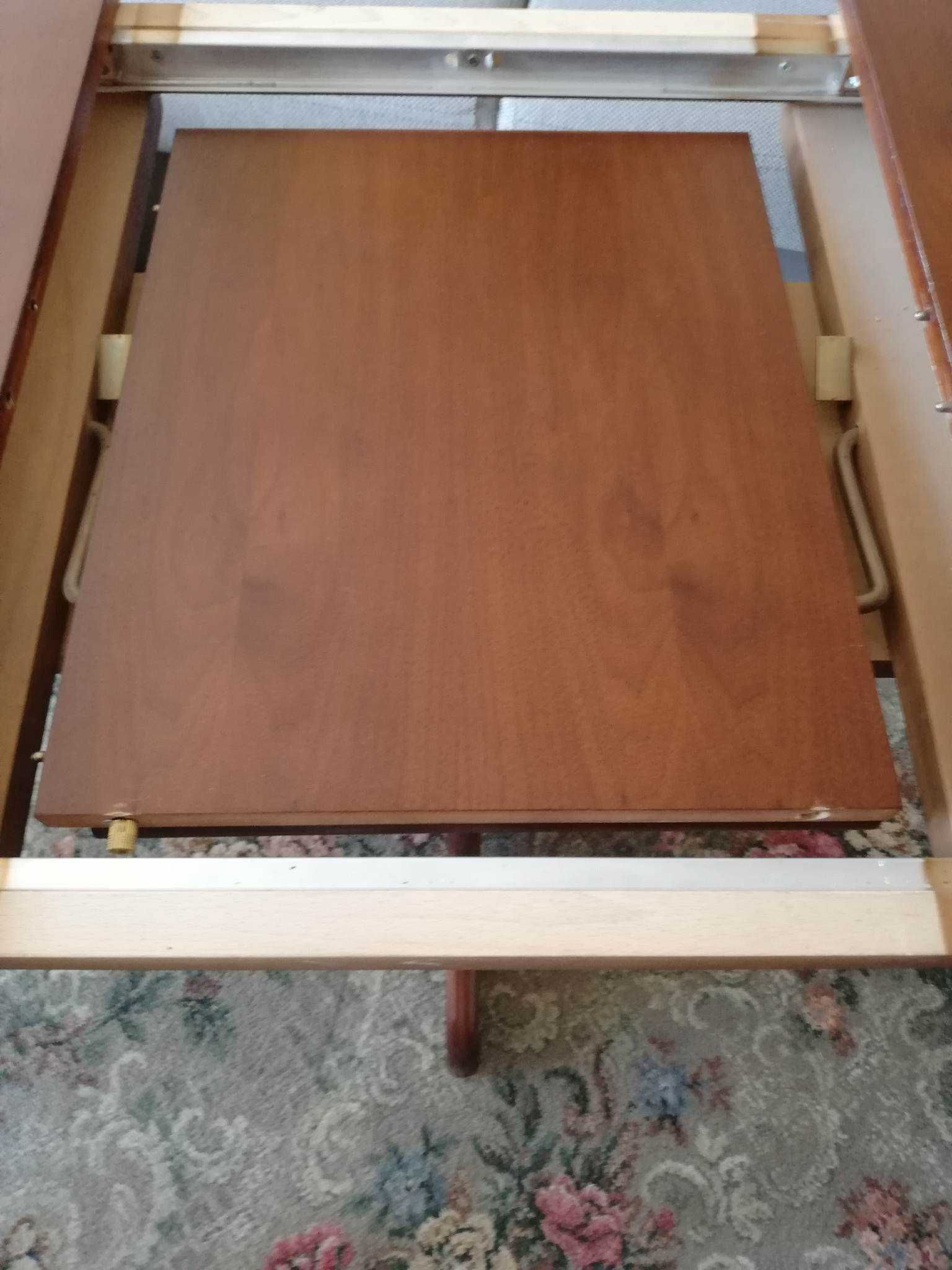rozkładany stół drewiany 100, po rozłożeniu 140 cm, Swarzędz, jak nowy