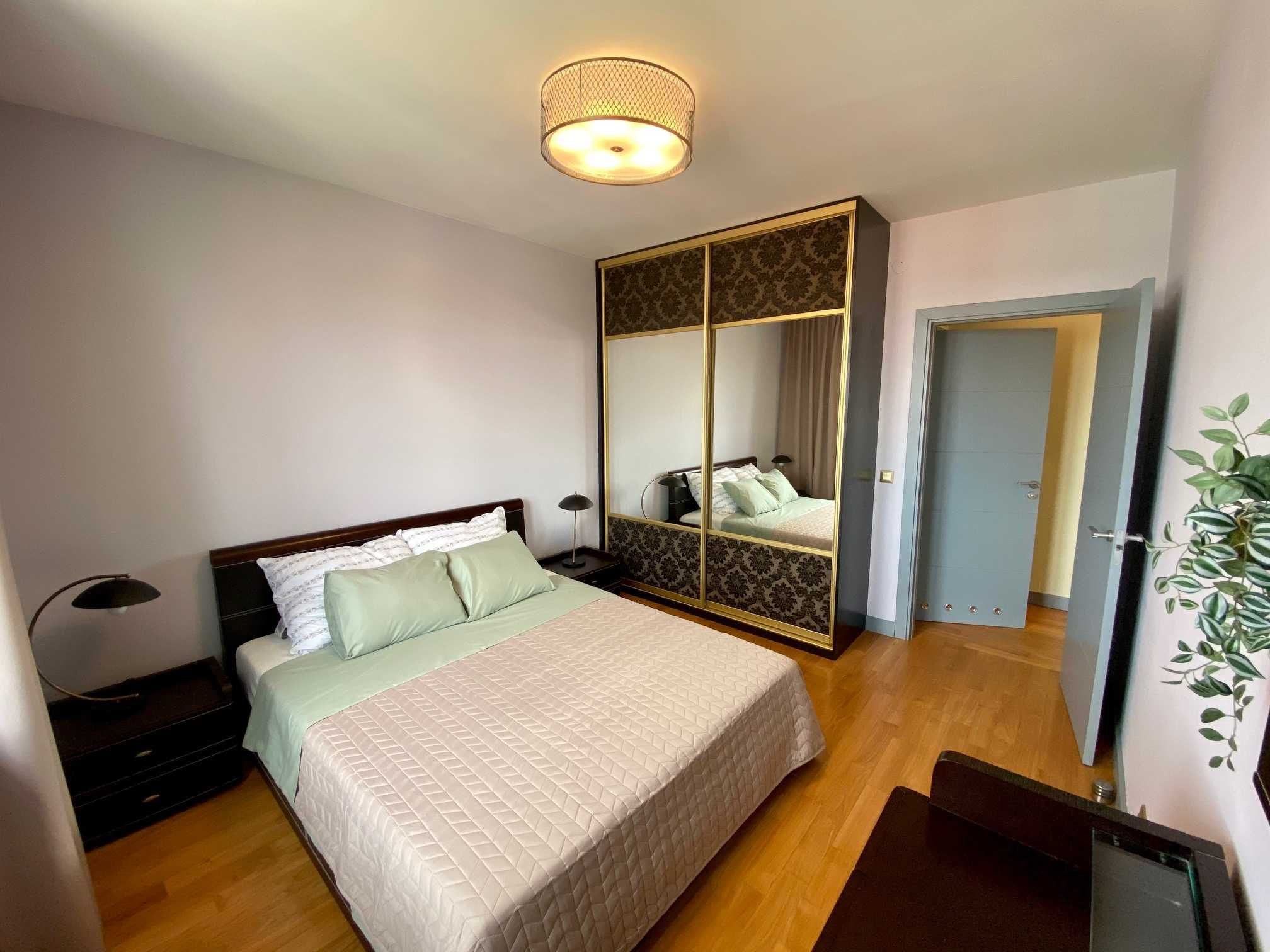 Trzypokojowy apartament ul. Meksykańska, Saska Kępa