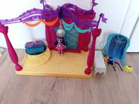 Equestria Girls minis scena