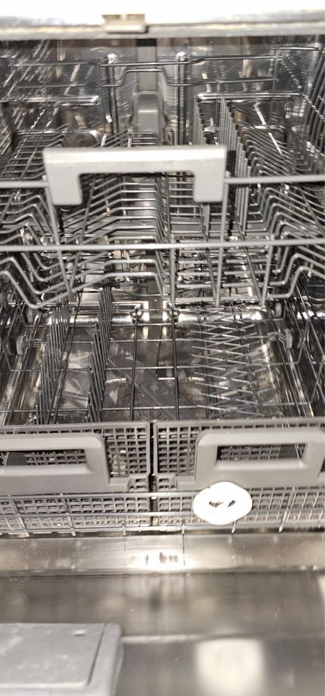 Zmywarka whirlpool 6 zmysł szara srebrna