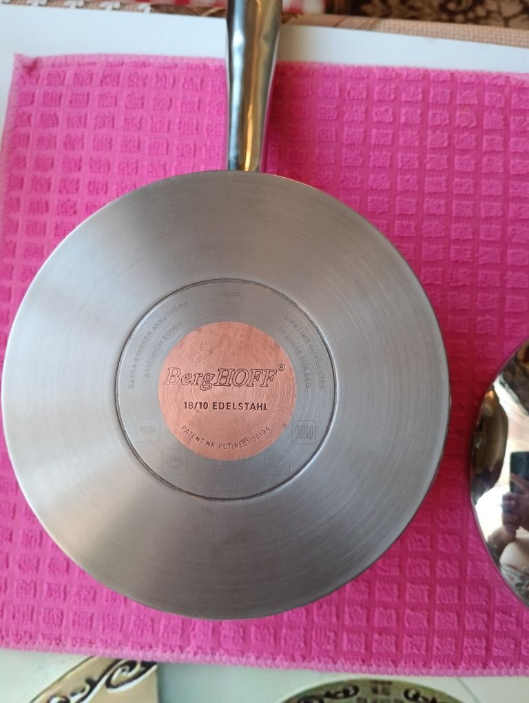 Кастрюля BergHOFF, оригинал.2л.