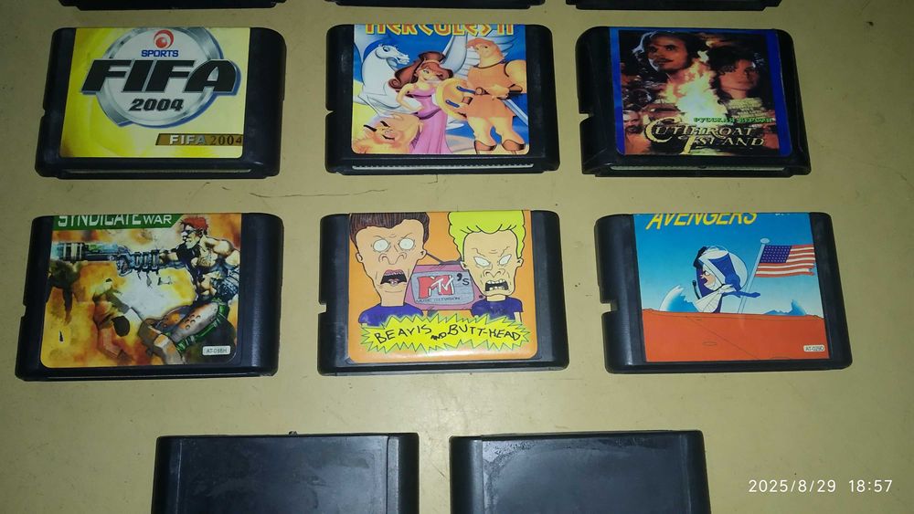 Картридж SNES Super Nintendo, картриджі Sega, приставка Dendy 3 ZW8323