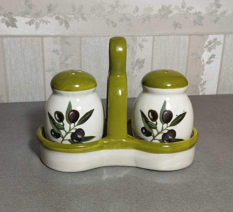 Стильные кувшины, бокалы, бутыли, плафоны на подарок