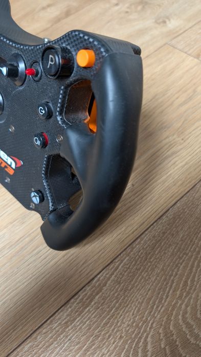 Fanatec McLaren gt3 qr2