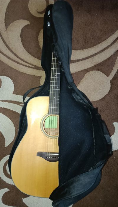 Гітара Yamaha FG 800