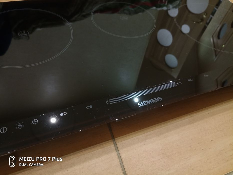 Индукционная Вар поверхность SIEMENS