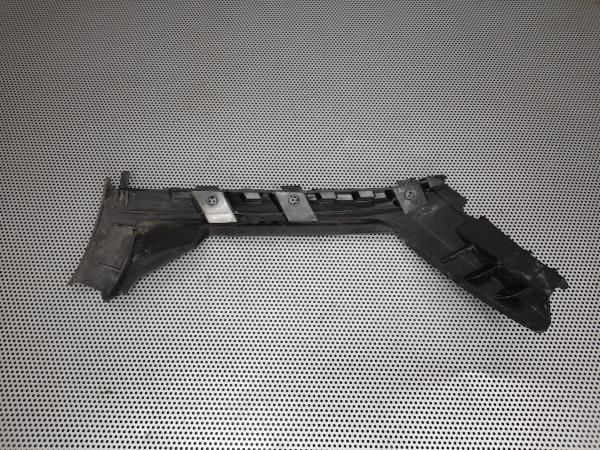 Guia de pára-choques trás direita FORD Fiesta VI (CB1, CCN)