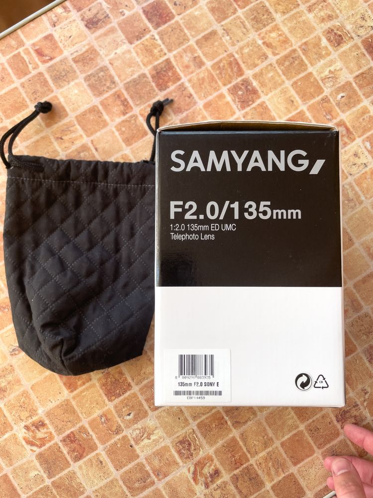 Samyang 135mm f/2.0 ED UMC (Sony E)