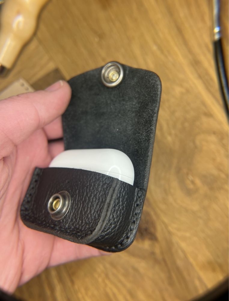 Skorzane etui na AirPods Pro