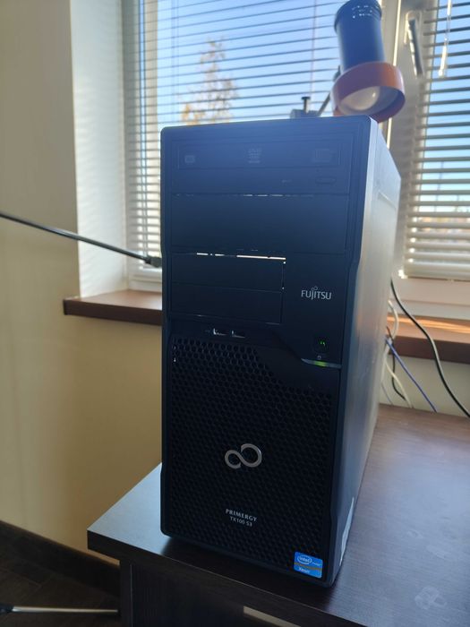 FUJITSU Server Primergy TX100 S3
