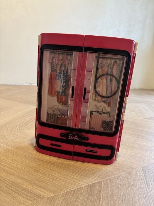 Шафа для Барбі оригінал