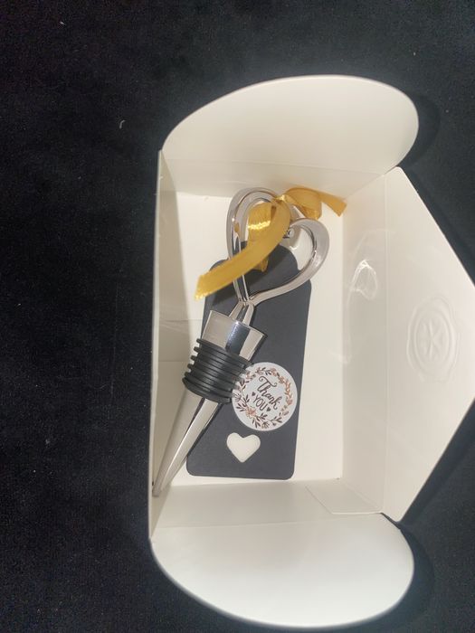 Prezent gift dla gości na wesele urodziny podziekowania białe korek