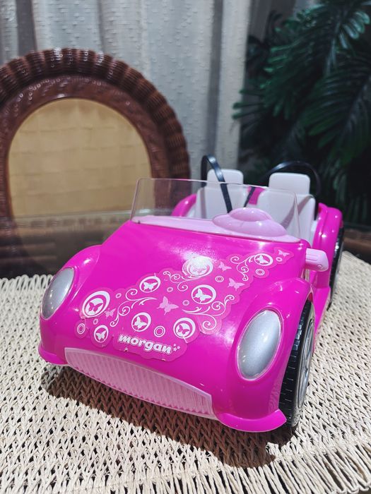 Carrinho cor de rosa barbie