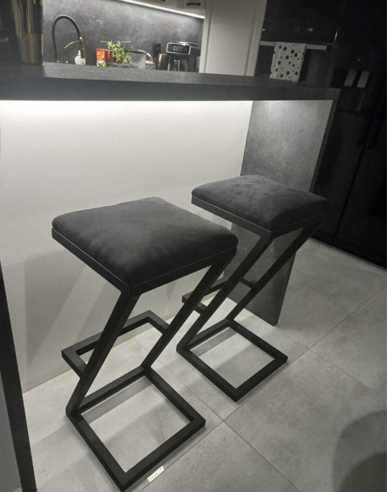 Hoker loft loftowy stołek barowy czarny krzesło