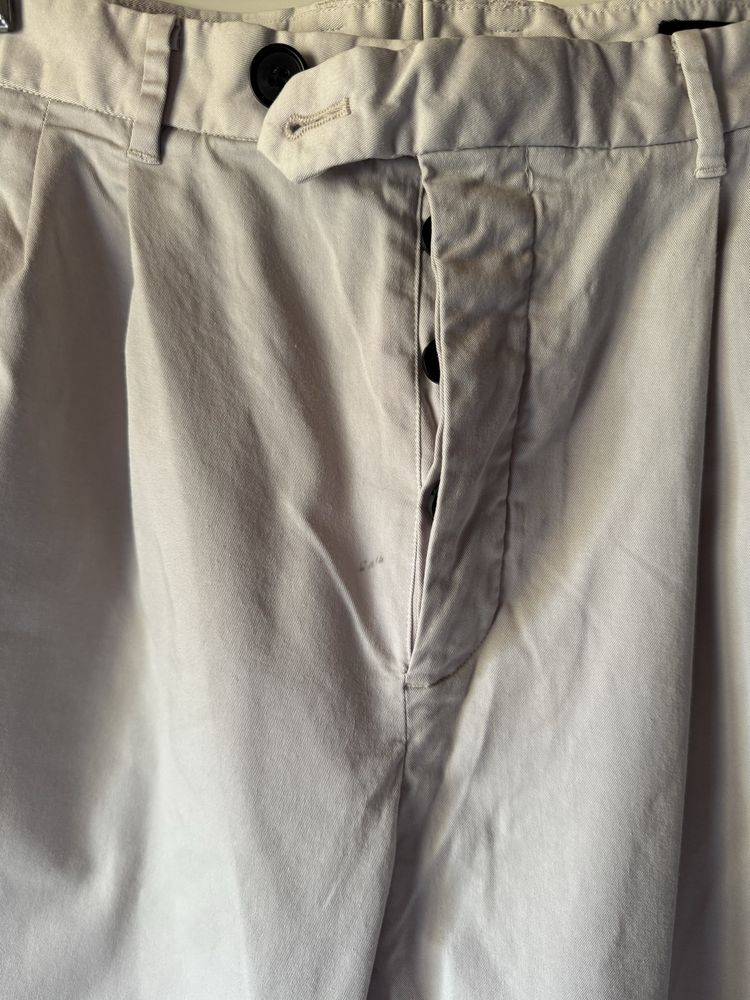 Spodnie chinosy AllSaints 32