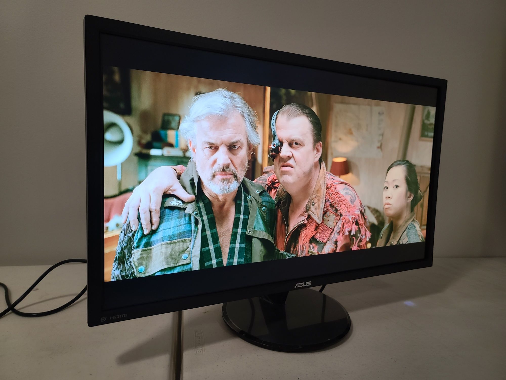 Monitor Asus Gaming 4K VP28UQG