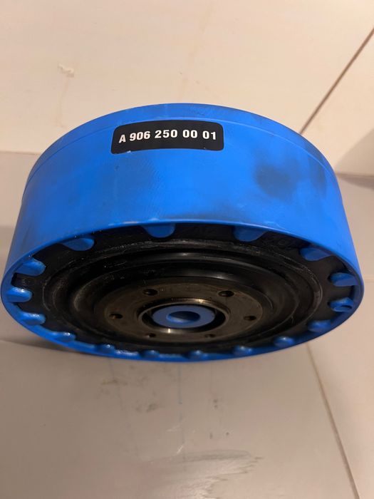 Sprzęgło  kompensacyjne Mercedes