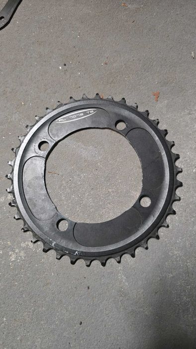Zębatka truvativ 38z 104
