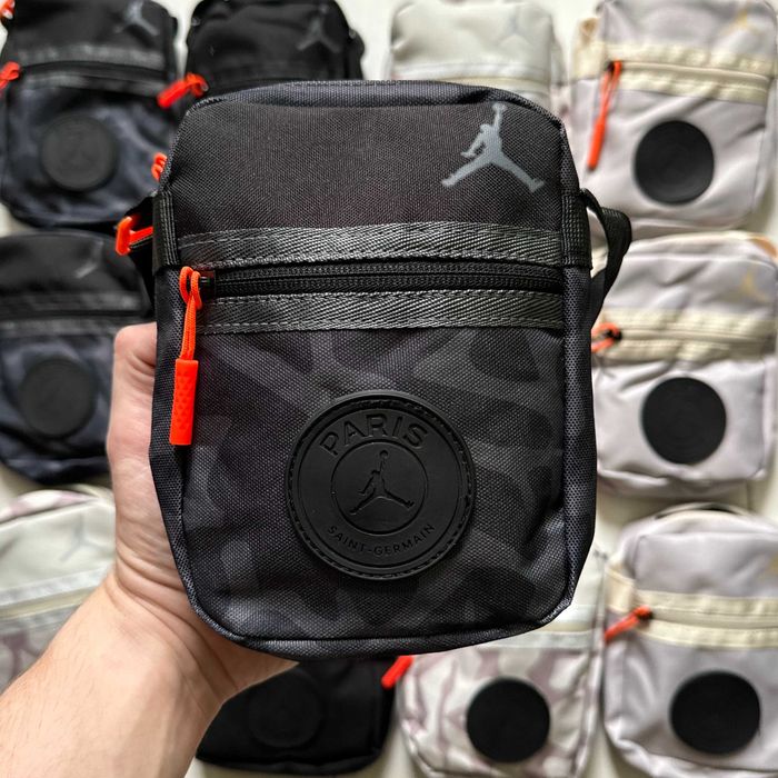Cумка Jordan Paris Saint Germain. Месенджер Jordan PSG.
