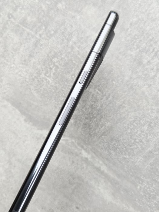 Google Pixel 7 PRO 12/128GB Obsidian. Глобальна версія