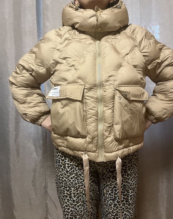 Продам куртку жіночу мокко