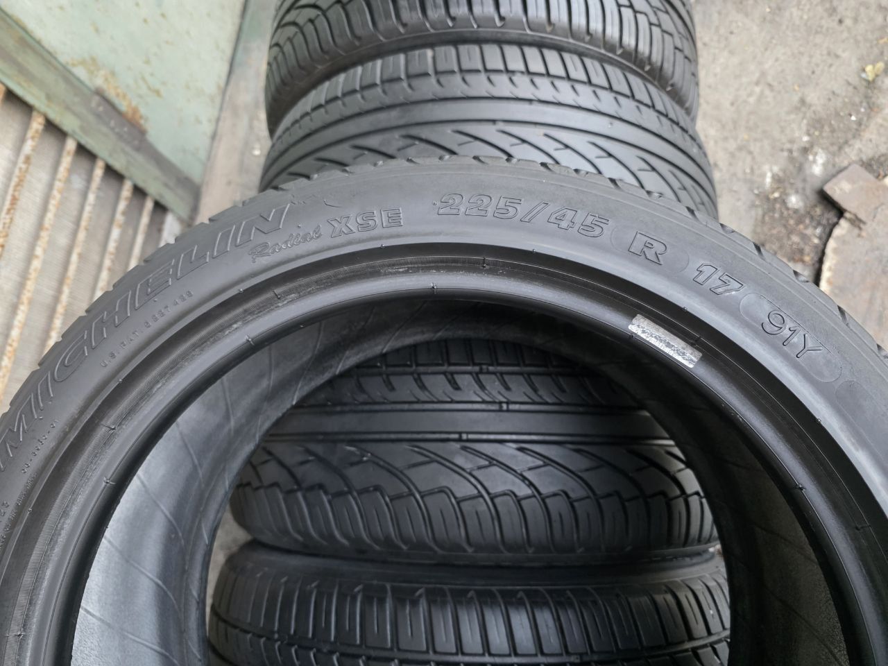Michelin r17.225/45