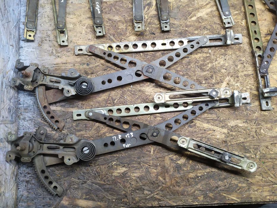 Склопідйомник  Мерседес 123 Mercedes w123