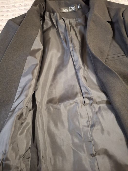 Чорний класичний піджак, новий