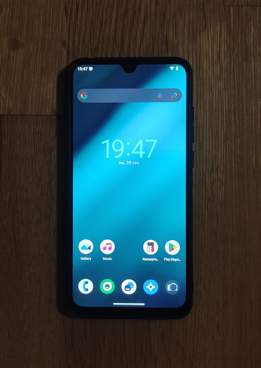 Смартфон Xiaomi Mi 9 Lite White (Android 15, 6Gb/64Gb)