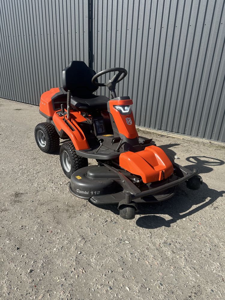 Profesjonalny traktorek kosiarka HUSQVARNA R320x AWD 2019r 4x4
