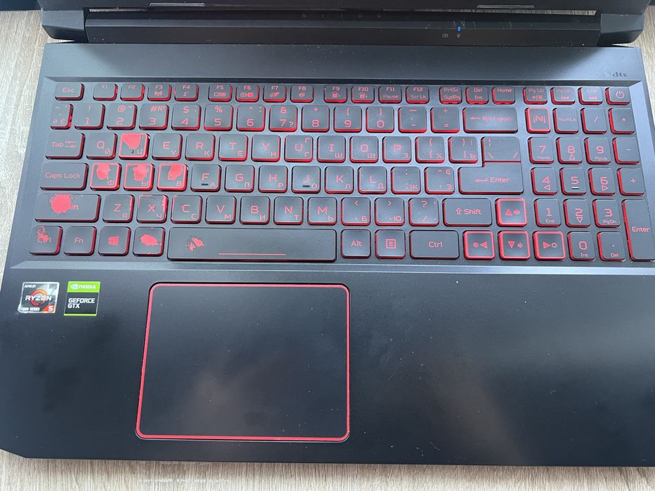 Acer Nitro 5 (Ryzen 5, GTX 1650 Ti, 16 ГБ, SSD 256 ГБ)