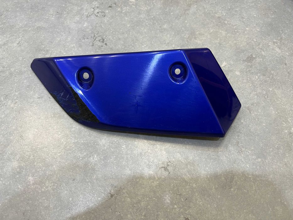 Handbar Prawy Osłona  Owiewka YAMAHA MT07 MT 07 TRACER