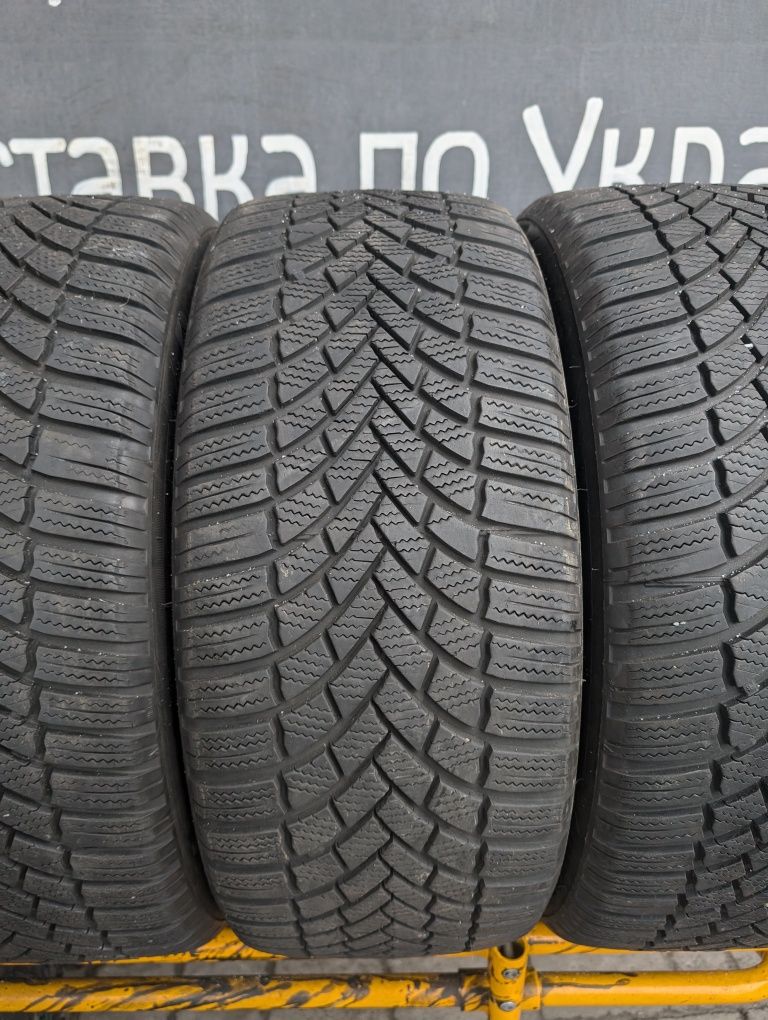 Комплект зимових шин Bridgestone 225/45 R17 225*45 17 Blizzak LM 005