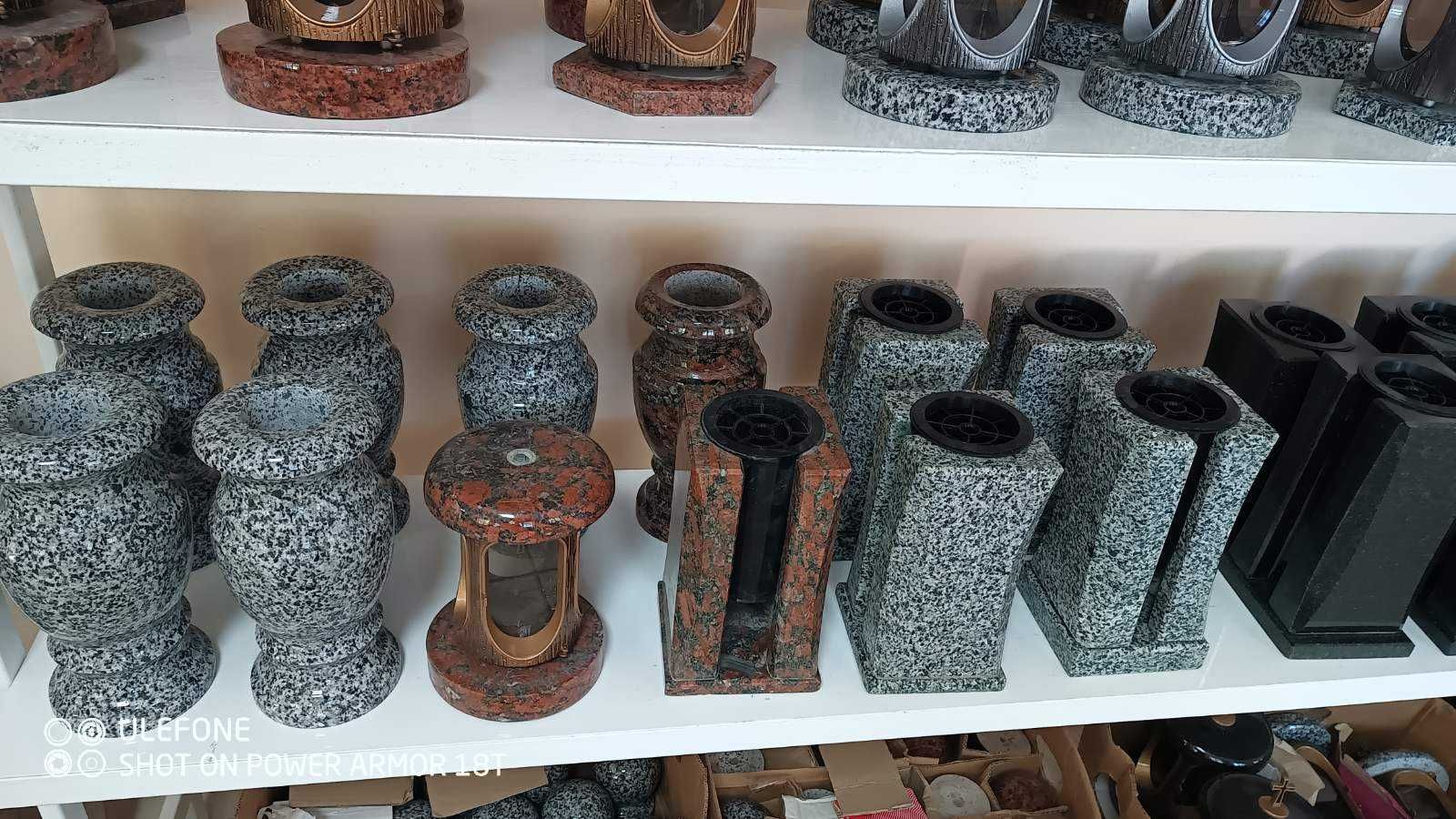 Декор до пам'ятників, шари, вази, лампадки Кропивницький