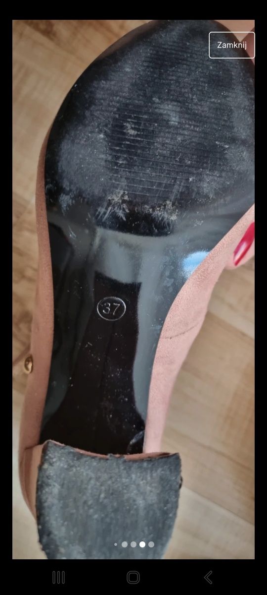 Eleganckie łososiowe buty na grubym obcasie