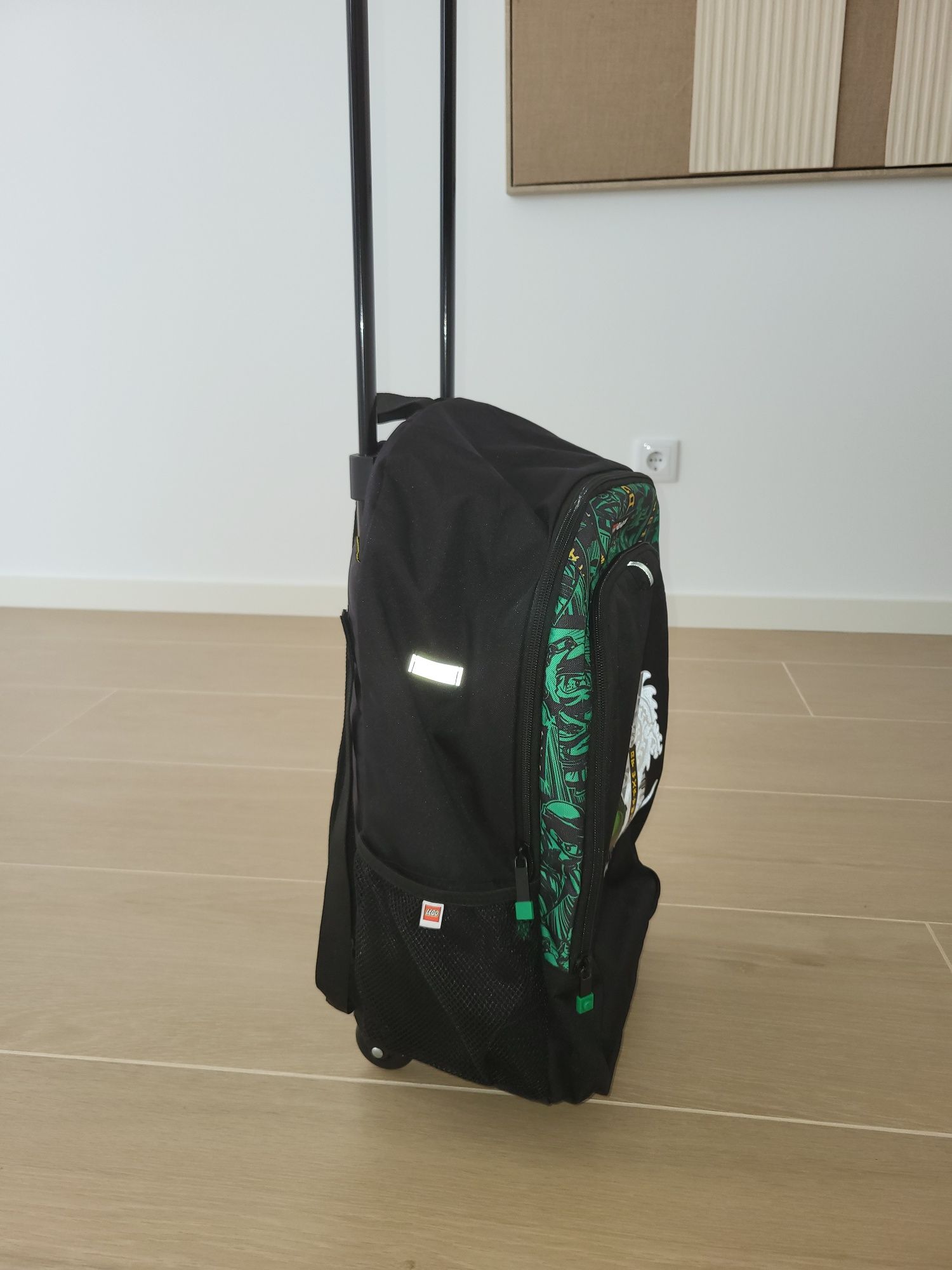 Mochila Ninjago com rodas