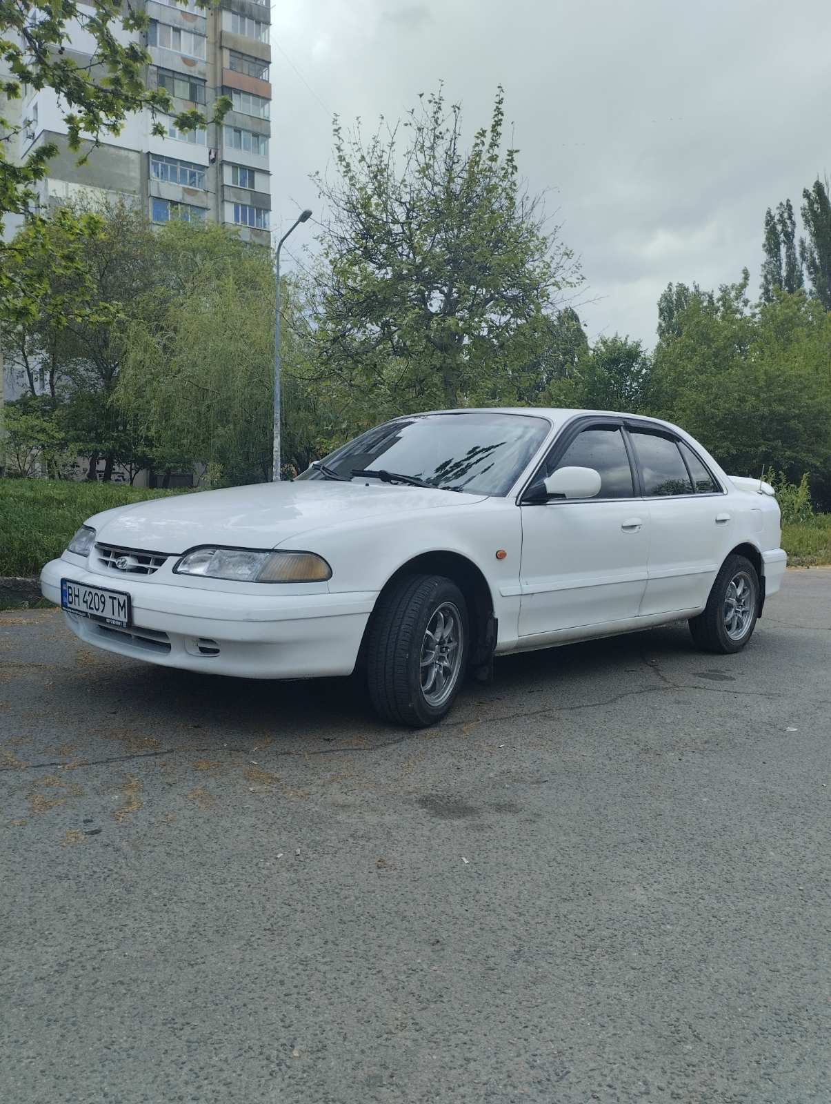 Hyundai  sonata 2.0
