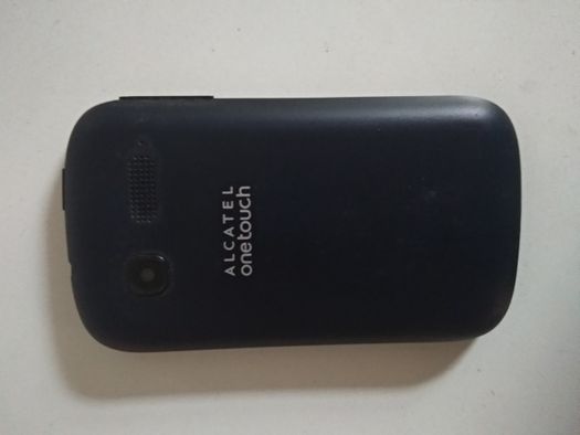 Telemovel Alcatel Pop C1