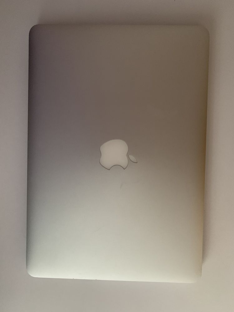 MacBook Pro 13 Retina a1502 i5 4ram 128ssd
