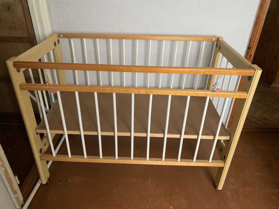 Колиска дитяча майже нова